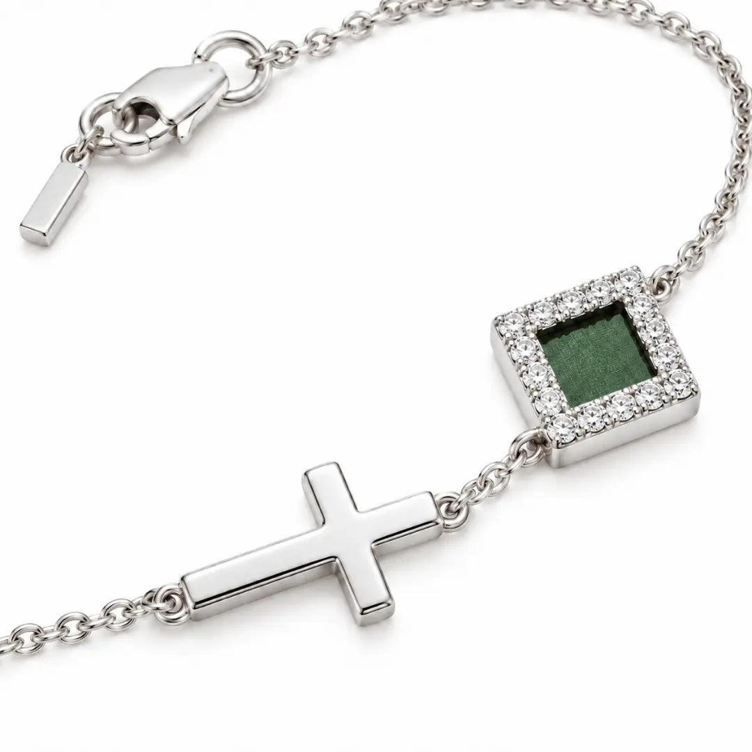 The Cross Bracelet