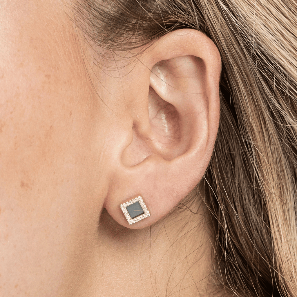 14k Solid Gold Shiny Tanaor Earrings