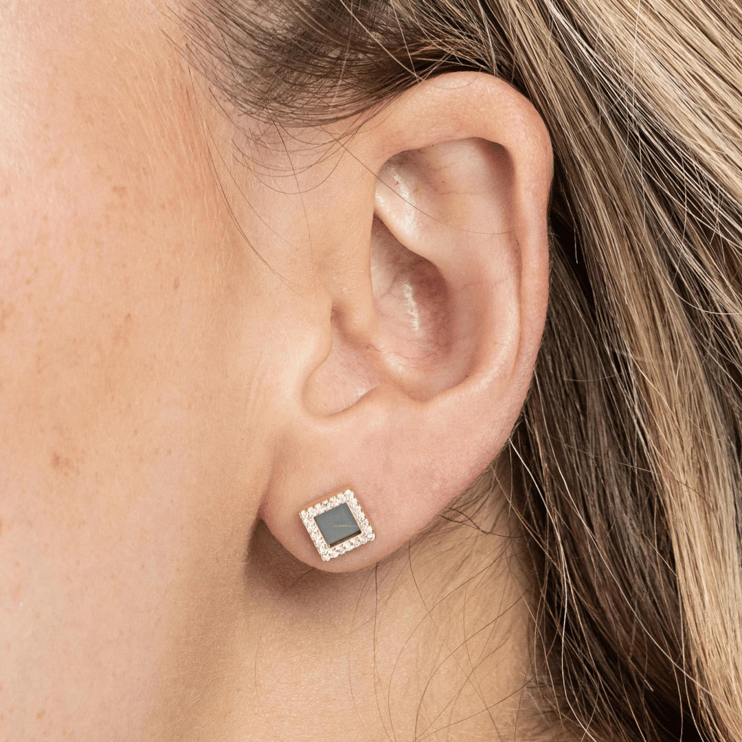 14k Solid Gold Shiny Tanaor Earrings