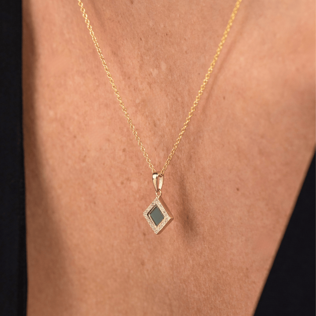 14k Solid Gold Radiant Necklace