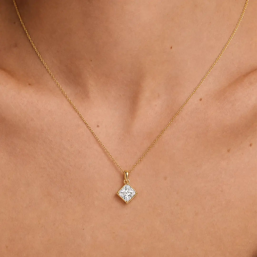 Lab-Grown Diamond Bible Necklace - Square Emerald