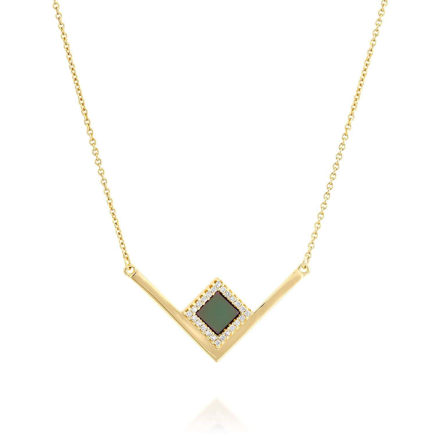 14k Solid Gold V Shiny Necklace